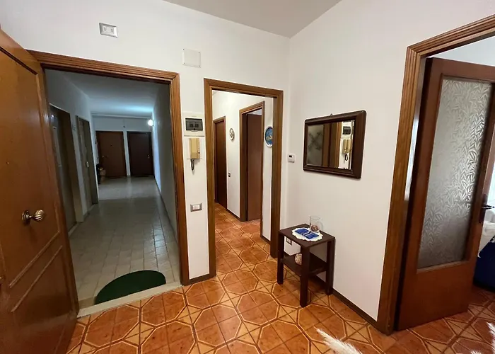 Incantevole A Mare- 5 Posti Daire Follonica